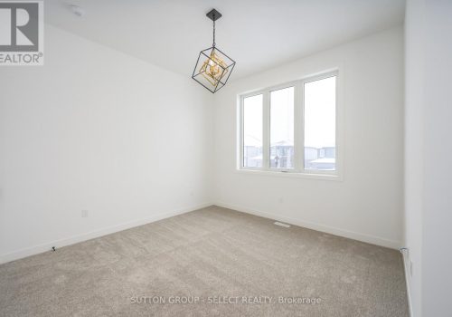 1898 FOUNTAIN GRASS DRIVE_21