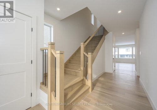 1898 FOUNTAIN GRASS DRIVE_03